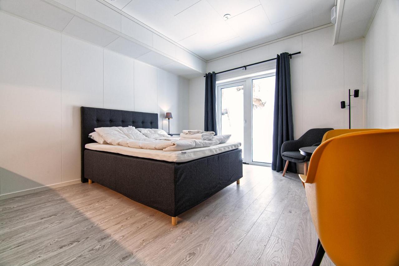 Stylish And Serviced Studio Apartment In Lofoten Svolvær Exterior foto