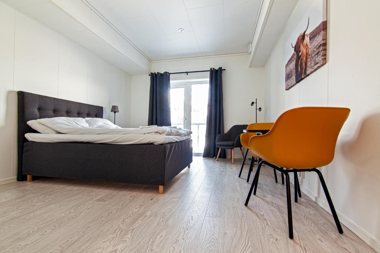 Stylish And Serviced Studio Apartment In Lofoten Svolvær Exterior foto